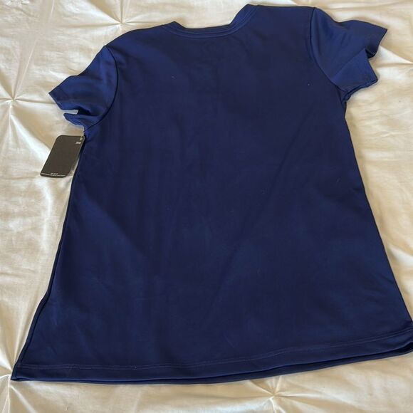 NWT Reebok Sport Kids Blue V-Neck Short Sleeves Basketball Print T-Shirt Medium - Picture 4 of 6